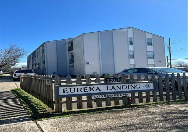 Condo for sale at 2201 Houma Blvd #310, Metairie, LA 70001 | MLS# 2577440