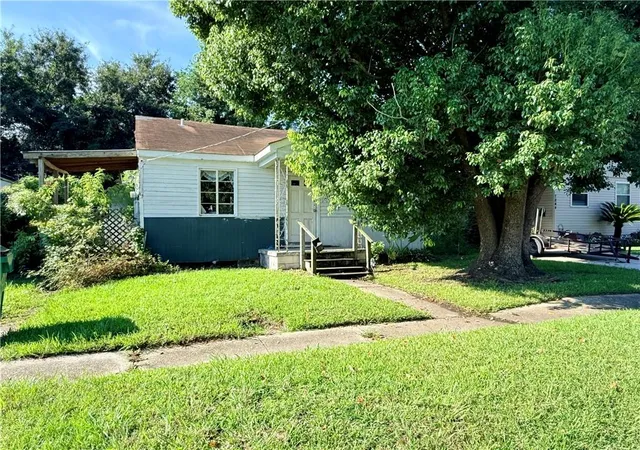 Photo 1 of Single family home for sale at 7840 Jay St, Metairie, LA 70003 | MLS# 2577464 | Listing updated on 2026-09-16