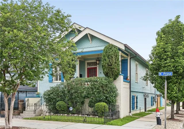 Photo 1 of Sale Pending at 1539 N Prieur St, New Orleans, LA 70116 | MLS# 2576975 | Listing updated on 2026-10-02