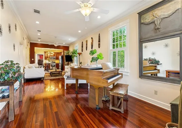Photo 3 of Sale Pending at 1539 N Prieur St, New Orleans, LA 70116 | MLS# 2576975 | Listing updated on 2026-10-02