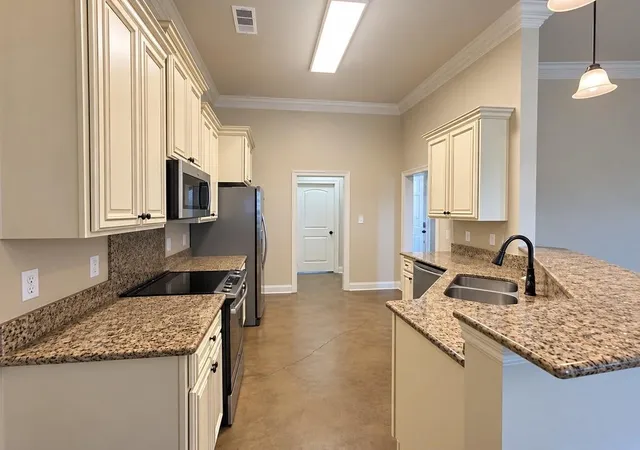 Photo 4 of Single family home for sale at 19456 Deerfield Loop, Loranger, LA 70446 | MLS# 2577393 | Listing updated on 2026-09-30