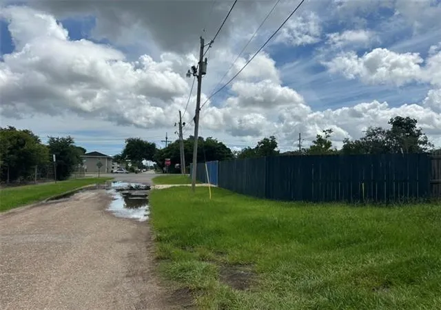 Photo 3 of Land for sale at 129 S Cumberland St, River Ridge, LA 70123 | MLS# 2577522 | Listing updated on 2026-09-16