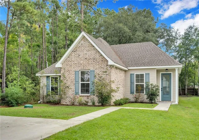 Photo 2 of Single family home for sale at 35386 Melody Ln, Slidell, LA 70460 | MLS# 2577038 | Listing updated on 2026-10-07
