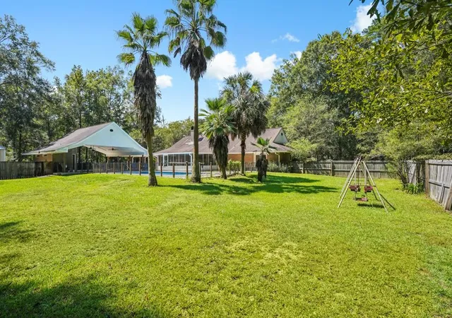 Photo 3 of Single family home for sale at 1740 Goodyear Dr, Bogalusa, LA 70427 | MLS# 2576750 | Listing updated on 2026-09-16