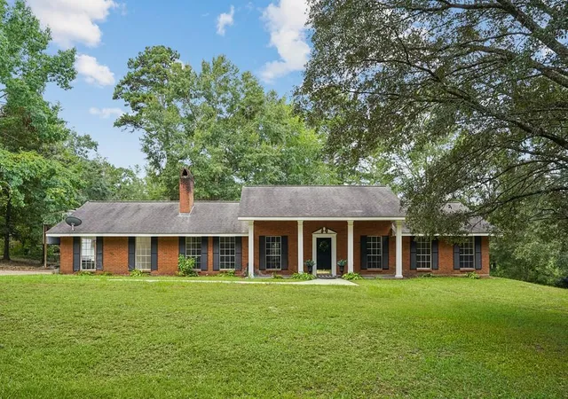 Photo 1 of Single family home for sale at 25309 Lake Choctaw Rd, Franklinton, LA 70438 | MLS# 2576773 | Listing updated on 2026-09-16