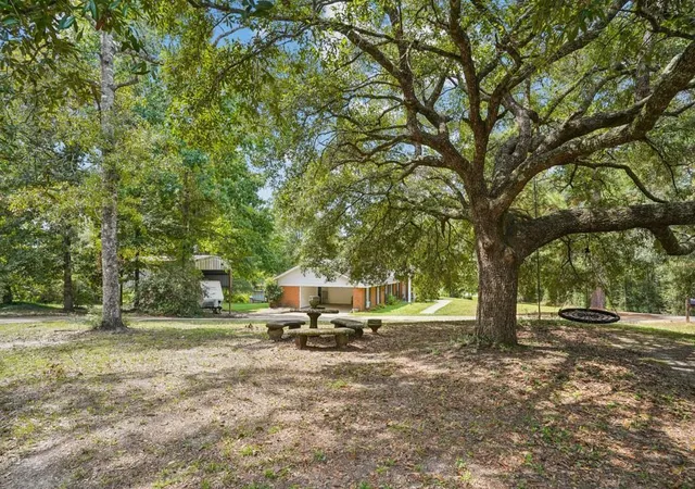 Photo 3 of Single family home for sale at 25309 Lake Choctaw Rd, Franklinton, LA 70438 | MLS# 2576773 | Listing updated on 2026-09-16