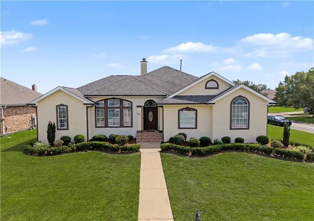 Photo 1 of Single family home for sale at 23 Inlet Dr, Slidell, LA 70458 | MLS# 2576908 | Listing updated on 2026-09-16