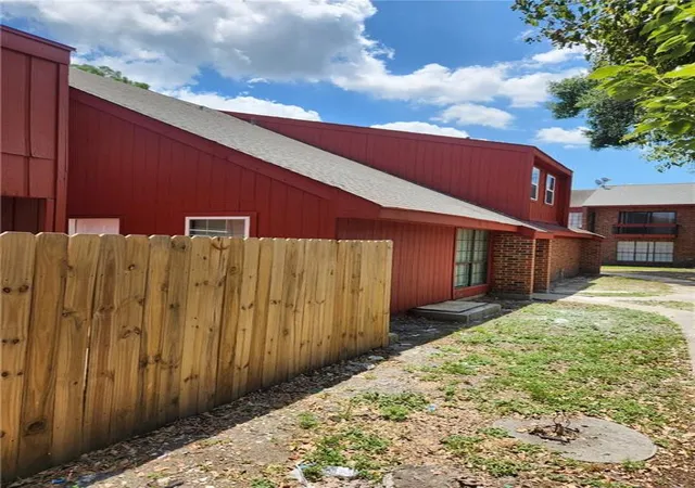 Photo 1 of Townhouse for sale at 1508 Chimney Wood Ln, New Orleans, LA 70126 | MLS# 2577428 | Listing updated on 2026-09-17
