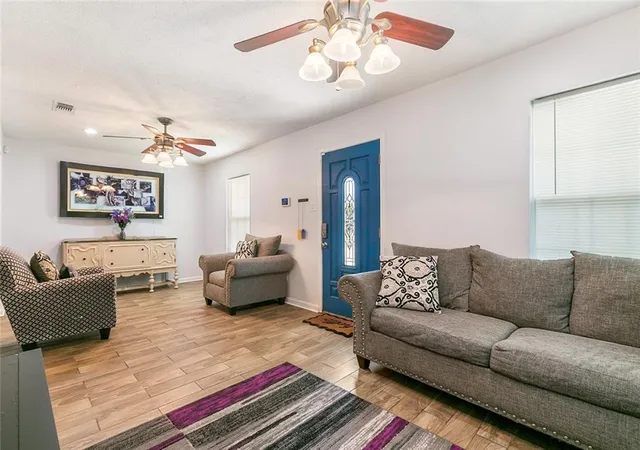 Photo 3 of Townhouse for sale at 7543 Forest Glen Rd, New Orleans, LA 70127 | MLS# 2577606 | Listing updated on 2026-09-17