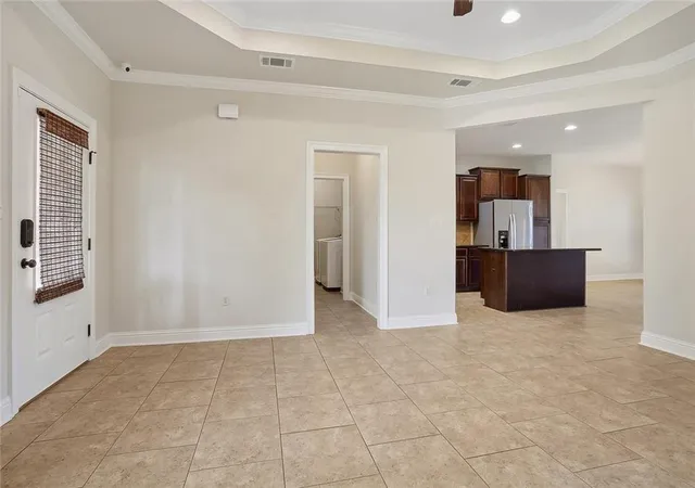 Photo 3 of Single family home for sale at 4422 Bay View Dr, Marrero, LA 70072 | MLS# 2575161 | Listing updated on 2026-09-17