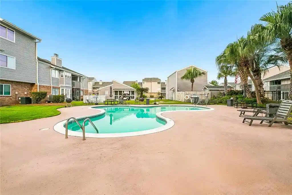 Listing Photo 13 - Condo for sale in 120 Avant Garde Cir located at 120 Avant Garde Cir, Kenner, LA 70065 - Unit #120