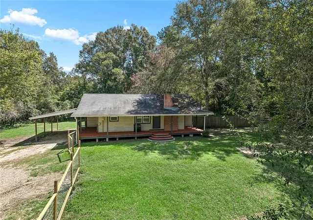 Photo 3 of Single family home for sale at 82440 City Limits Rd, Folsom, LA 70437 | MLS# 2577621 | Listing updated on 2026-09-17