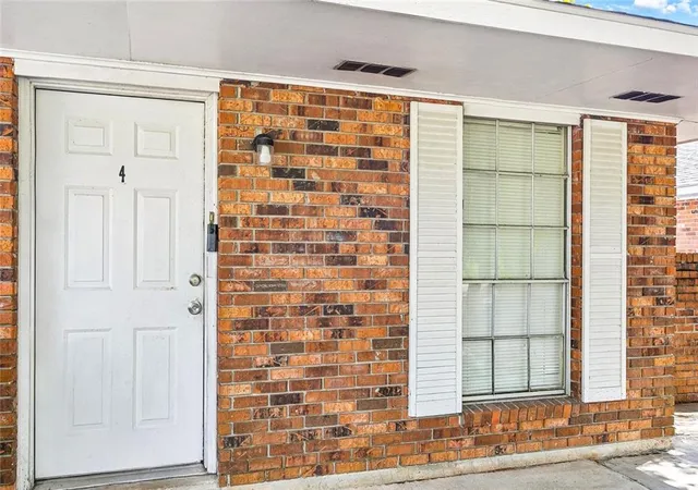 Photo 3 of Multi family home for sale at 46458 N Cherry St, Hammond, LA 70401 | MLS# 2577473 | Listing updated on 2026-09-17