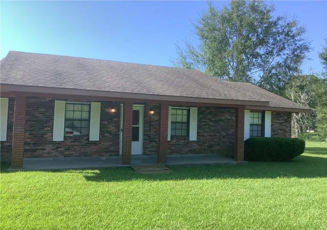 Single family home for sale at 43314 Willie Youngblood Rd, Franklinton, LA 70438 | MLS# 2577363
