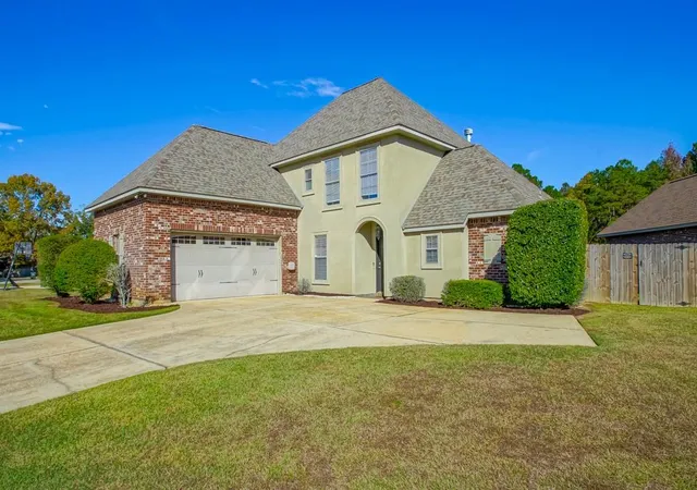 Photo 3 of Single family home for sale at 161 Woodthrush Dr, Madisonville, LA 70447 | MLS# 2577688 | Listing updated on 2026-09-17