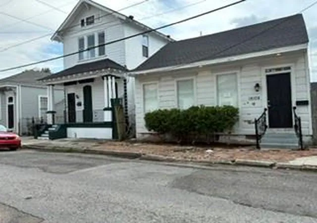 Photo 1 of Single family home for sale at 1810 Frenchmen St, New Orleans, LA 70116 | MLS# 2576588 | Listing updated on 2026-09-18