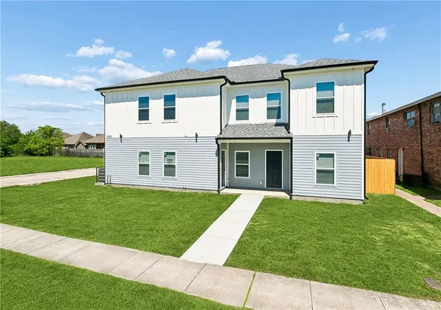 Photo 1 of Multi family home for sale at 2900 N Monterey Ct, Gretna, LA 70056 | MLS# 2577739 | Listing updated on 2026-09-17