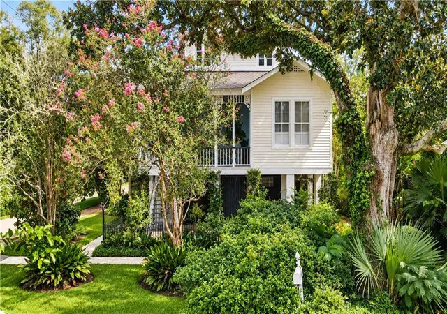 Photo 2 of Single family home for sale at 147 Marigny Ave, Mandeville, LA 70448 | MLS# 2576969 | Listing updated on 2026-09-23