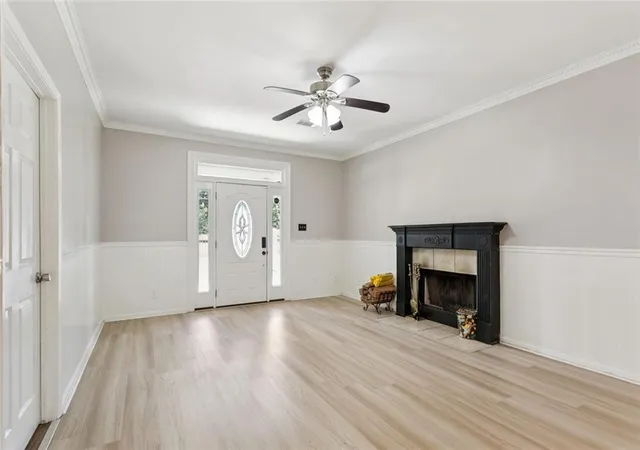 Photo 4 of Single family home for sale at 1512 Sunset Dr, Bogalusa, LA 70427 | MLS# 2577745 | Listing updated on 2026-09-17