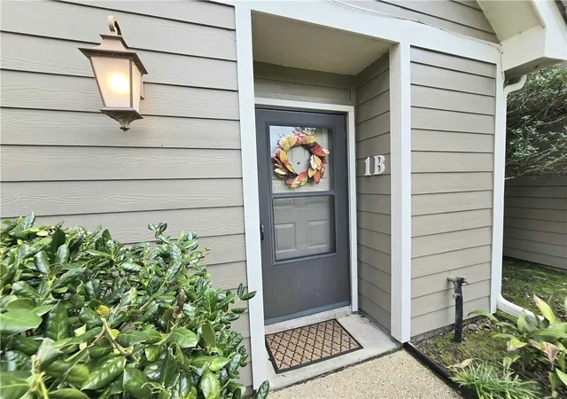 Photo 3 of Condo for sale at 500 Aries St #1B, Mandeville, LA 70471 | MLS# 2576352 | Listing updated on 2026-10-22
