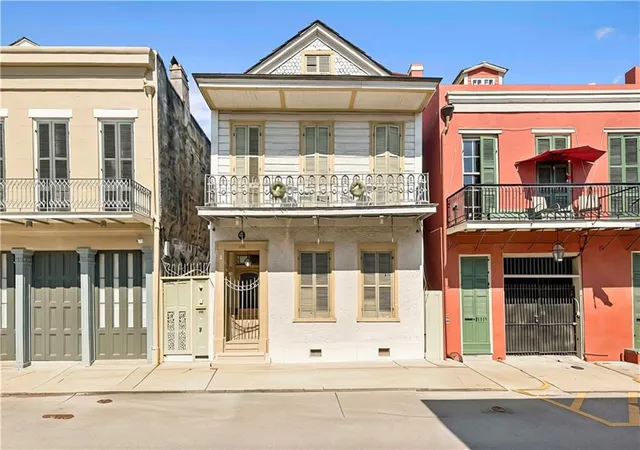 Photo 1 of Condo for sale at 1227 Royal St #4, New Orleans, LA 70116 | MLS# 2575763 | Listing updated on 2026-09-29
