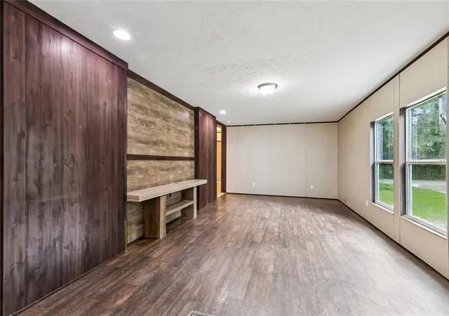 Photo 3 of Single family home for sale at 67173 Yvette Dr, Pearl River, LA 70452 | MLS# 2577775 | Listing updated on 2026-09-18