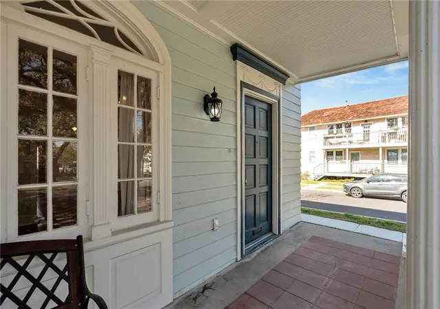 Photo 3 of Multi family home for sale at 6216 18 Fontainebleau Dr, New Orleans, LA 70125 | MLS# 2577439 | Listing updated on 2026-09-21