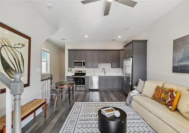 Photo 2 of Townhouse for sale at 1725 St Andrew St #D, New Orleans, LA 70113 | MLS# 2577634 | Listing updated on 2026-09-17