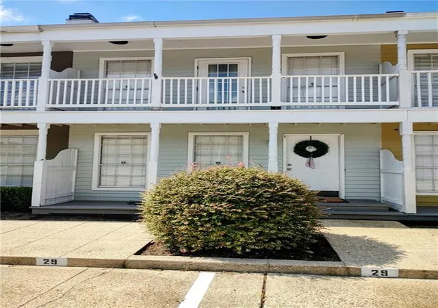 Photo 1 of Townhouse for sale at 2210 Christian St #29, Baton Rouge, LA 70808 | MLS# 2576905 | Listing updated on 2026-09-18