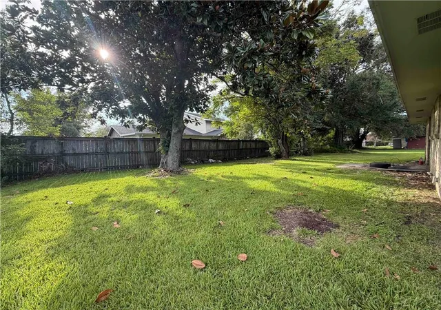 Photo 4 of Single family home for sale at 347 Ash St, Hahnville, LA 70057 | MLS# 2577639 | Listing updated on 2026-09-18