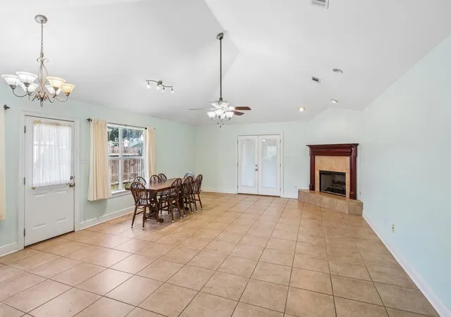 Photo 3 of Single family home for sale at 21 Tribune St, Metairie, LA 70001 | MLS# 2577667 | Listing updated on 2026-10-04