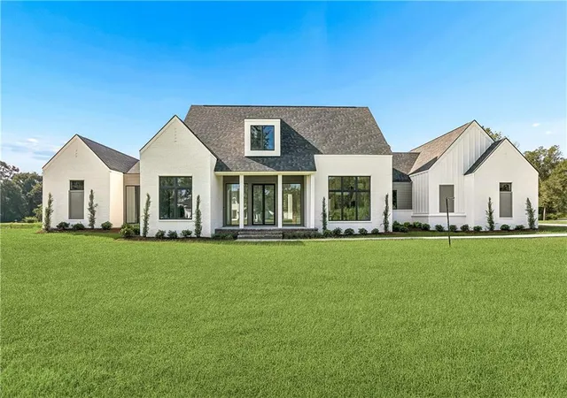 Photo 1 of Single family home for sale at 72608 Buttonbush Dr, Covington, LA 70433 | MLS# 2577851 | Listing updated on 2026-09-18