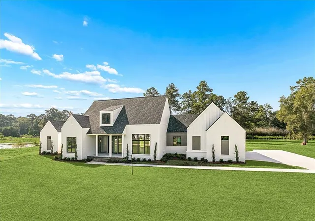Photo 2 of Single family home for sale at 72608 Buttonbush Dr, Covington, LA 70433 | MLS# 2577851 | Listing updated on 2026-09-18