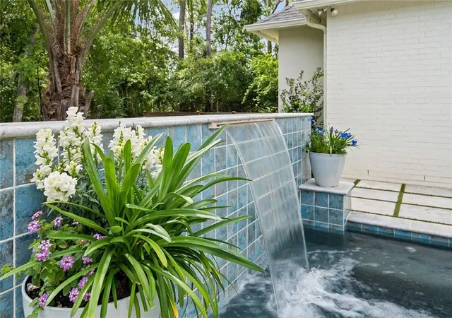 Photo 3 of Single family home for sale at 1012 Ox Bow Ct, Covington, LA 70433 | MLS# 2577019 | Listing updated on 2026-09-18