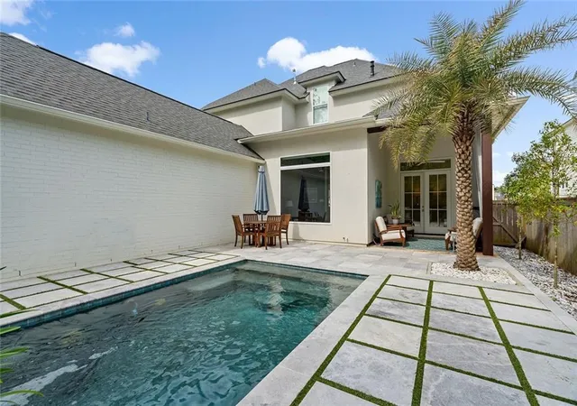 Photo 3 of Single family home for sale at 1012 Ox Bow Ct, Covington, LA 70433 | MLS# 2577019 | Listing updated on 2026-09-18