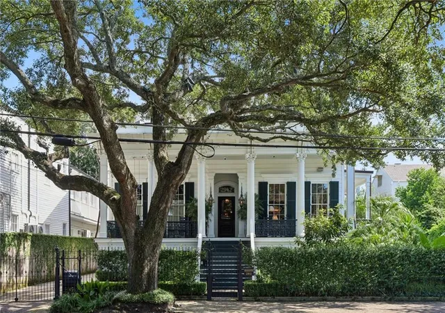 Photo 1 of Mansion for sale at 2912 Prytania St, New Orleans, LA 70115 | MLS# 2576770 | Listing updated on 2026-09-21