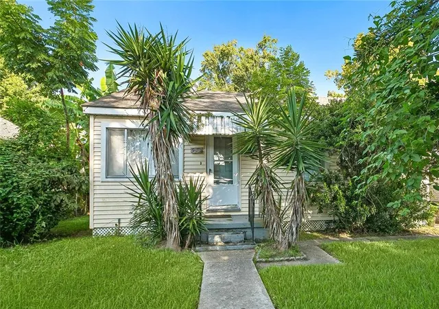Photo 1 of Single family home for sale at 905 Moisant St, Kenner, LA 70062 | MLS# 2577925 | Listing updated on 2026-09-18