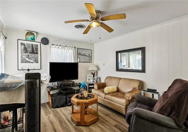 Photo 3 of Single family home for sale at 905 Moisant St, Kenner, LA 70062 | MLS# 2577925 | Listing updated on 2026-09-18