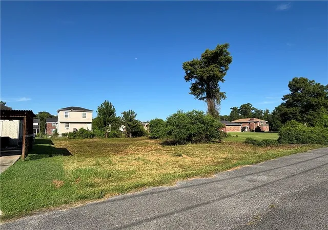 Photo 2 of Land for sale at Broadway Ave, Harvey, LA 70058 | MLS# 2577895 | Listing updated on 2026-09-18