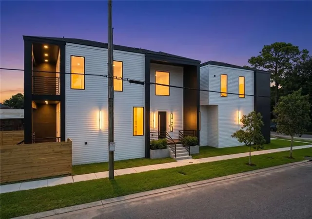 Multi family home for sale at 1030 Teche St, New Orleans, LA 70114 | MLS# 2577940