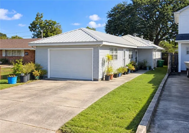 Photo 1 of Sale Pending at 521 Ave F, Marrero, LA 70072 | MLS# 2575558 | Listing updated on 2026-09-18