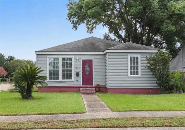 Single family home for sale at 5179 Mandeville St, New Orleans, LA 70122 | MLS# 2577949