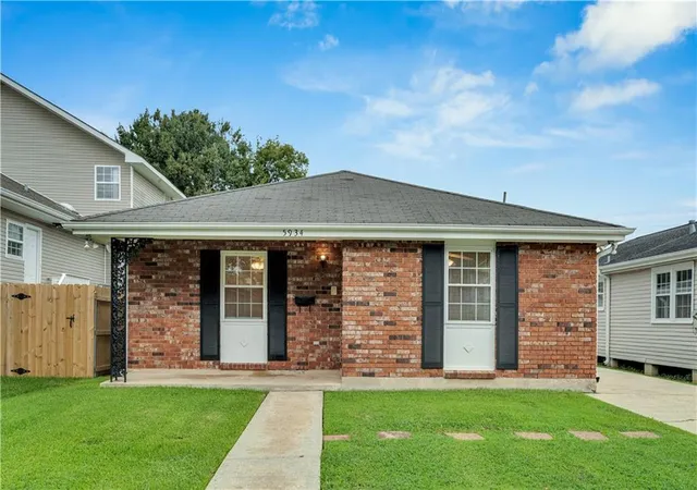 Photo 3 of Single family home for sale at 5934 Louisville St, New Orleans, LA 70124 | MLS# 2577490 | Listing updated on 2026-09-23