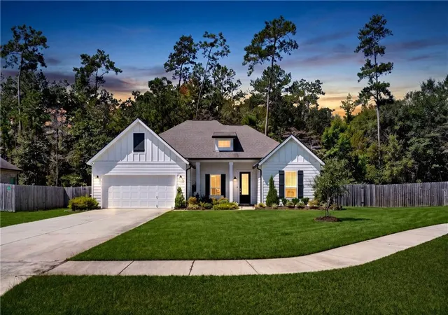 Photo 2 of Single family home for sale at 65273 Magnolia Ridge Loop, Pearl River, LA 70452 | MLS# 2578034 | Listing updated on 2026-09-21