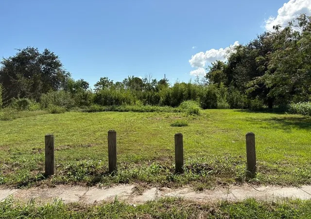 Photo 1 of Land for sale at 1629 Gordon St, New Orleans, LA 70117 | MLS# 2577492 | Listing updated on 2026-09-20