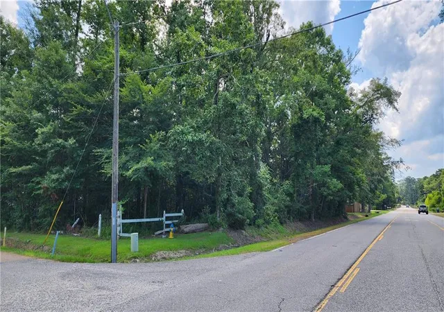 Photo 1 of Land for sale at Th4 A & B Rapatel / Hwy 190 St, Mandeville, LA 70448 | MLS# 2577248 | Listing updated on 2026-09-22
