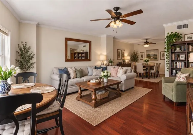 Listing Photo 3 - Condo for sale in building located at 1750Th St Charles Ave, New Orleans, LA 70130 - Unit #615