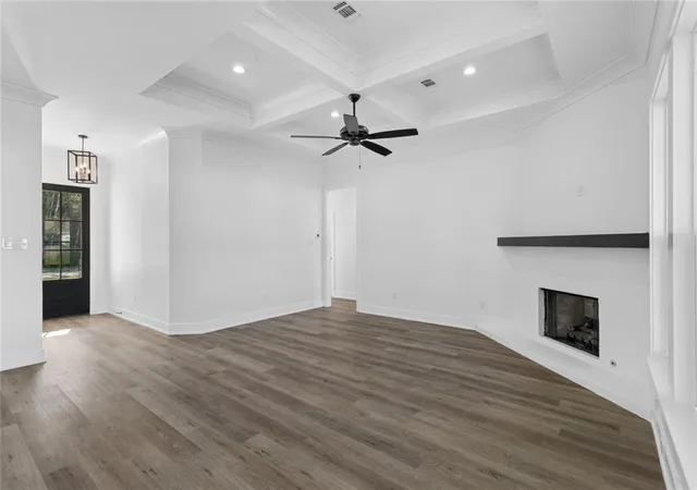 Photo 3 of Single family home for sale at 72629 Robindale Dr, Covington, LA 70435 | MLS# 2577837 | Listing updated on 2026-09-21