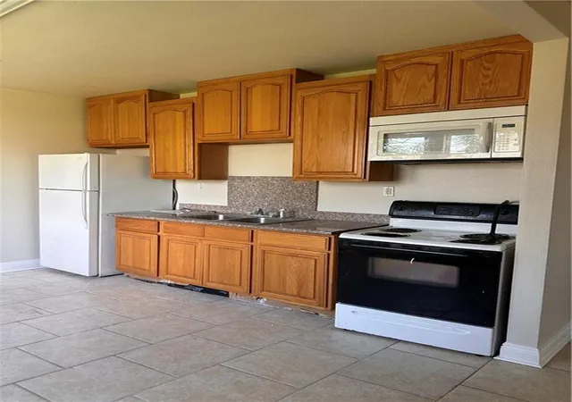 Photo 4 of House for sale at 3421 23 Eagle St, New Orleans, LA 70118 | MLS# 2576972 | Listing updated on 2026-09-21
