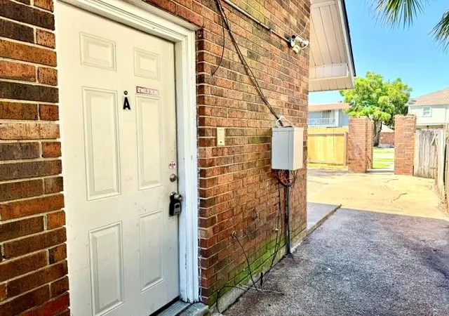 Photo 2 of Condo for sale at 3648 Martinique Ave #A, Kenner, LA 70065 | MLS# 2575950 | Listing updated on 2026-09-21